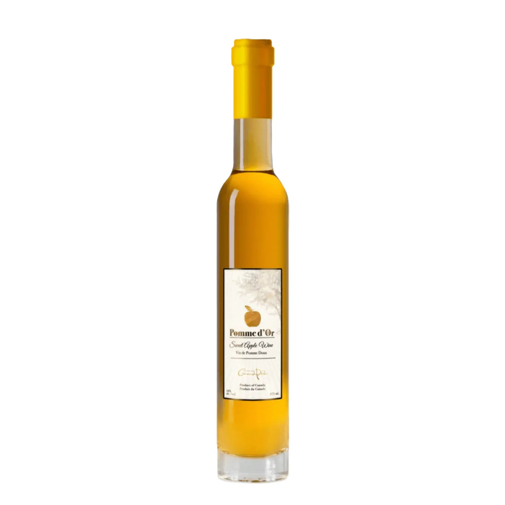Fles Pomme d'Or Ice Cider uit Nova Scotia, gemaakt van lokale appelrassen door Grand Pré Winery – een elegante Canadese cider met rijke zoetheid, ideaal bij dessert of kaas.